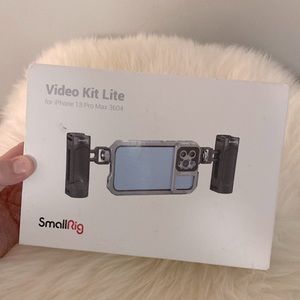 SmallRig || Small Rig || Video Kit Lite 🎥 for iPhone 13 Pro Max 3604 with box